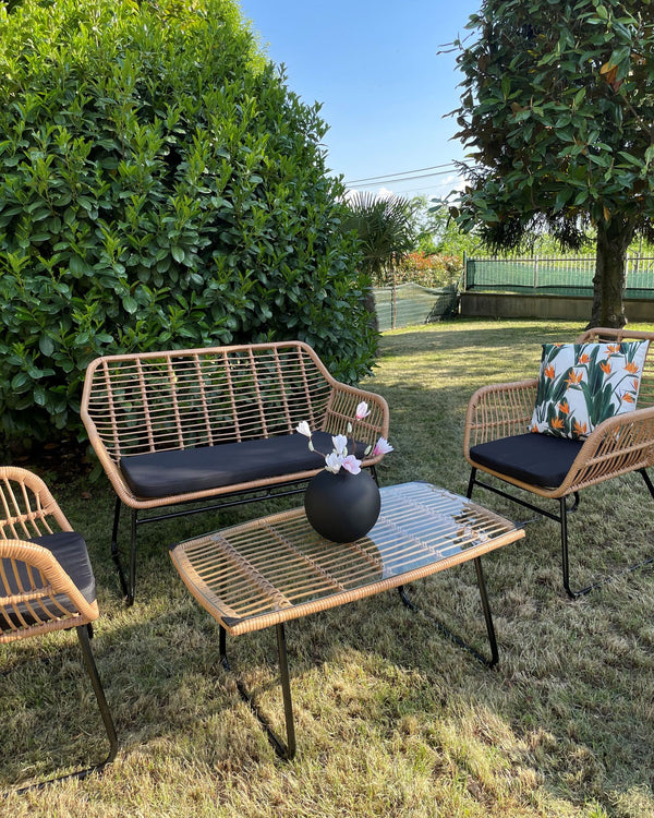 Garden Lounge Set with Table 4 Seater Minori PE Rattan Beige